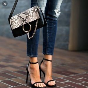 Steve Madden Singe Strap Heel